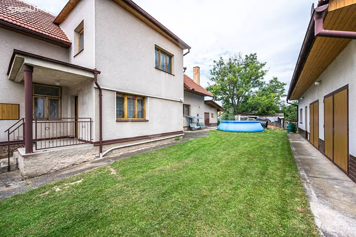 Prodej  rodinného domu 341 m², pozemek 1 024 m², Třebovle, okres Kolín