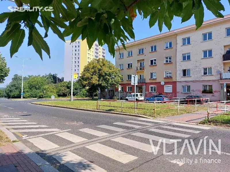 Pronájem bytu 3+1 74 m², Novodvorská, Praha 4 - Braník