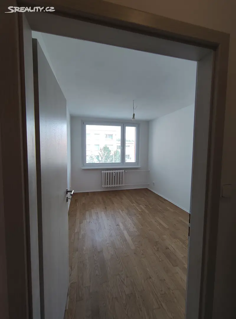 Prodej bytu 4+kk 96 m², Proutěná, Praha - Újezd u Průhonic