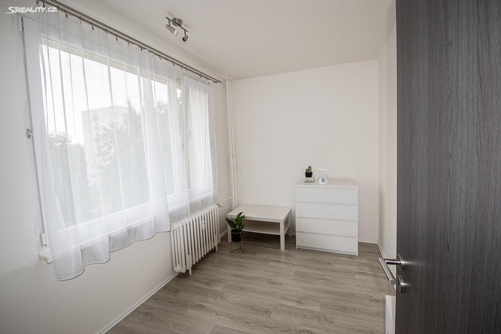 Prodej bytu 3+1 74 m², Lidmily Malé, Pardubice - Studánka