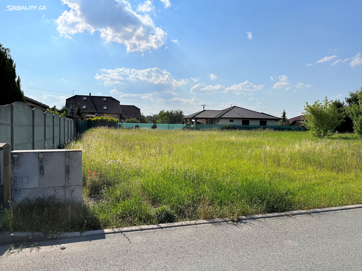 Prodej  stavebního pozemku 990 m², Starý Mateřov, okres Pardubice