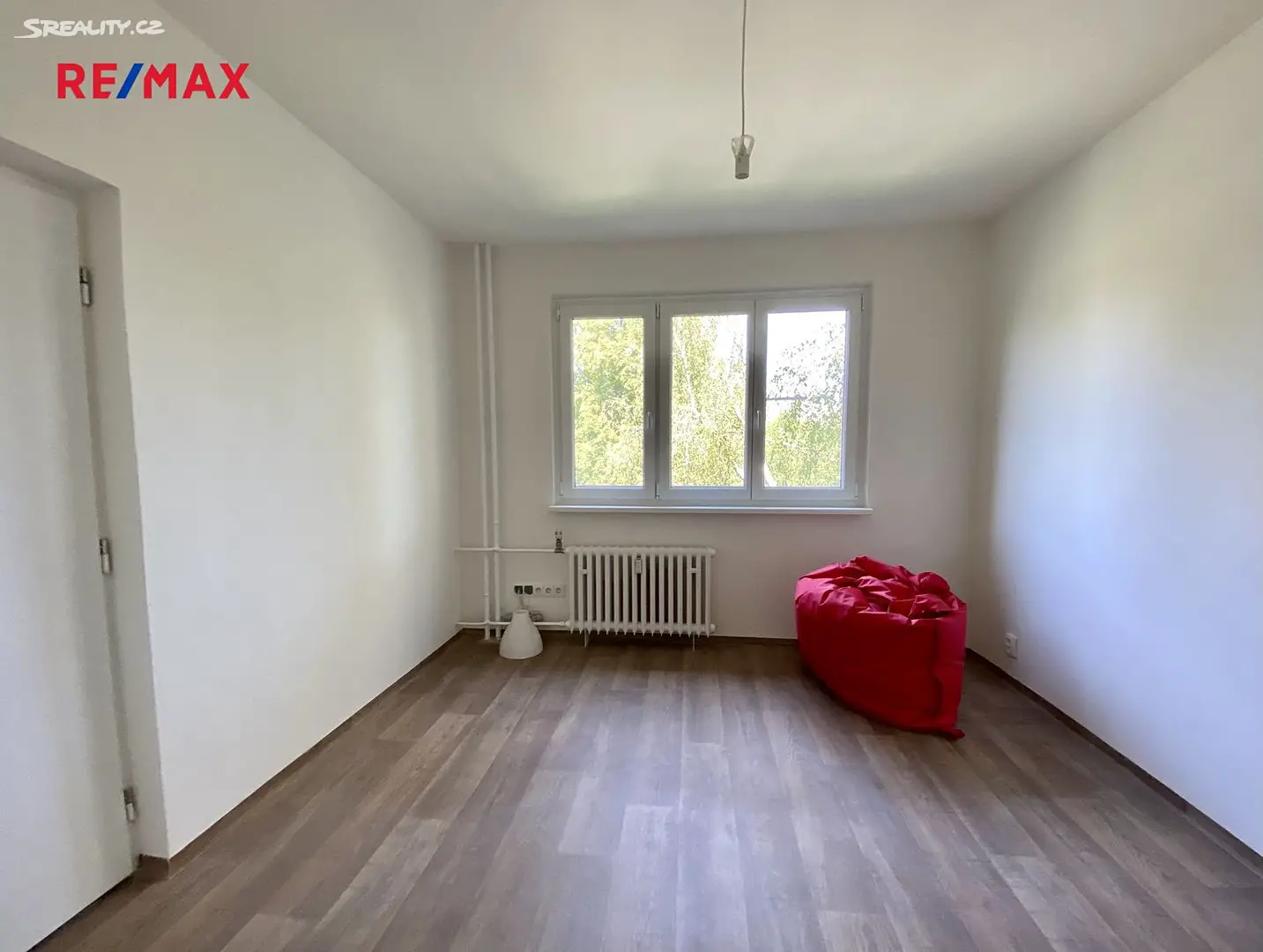 Pronájem bytu 2+1 53 m², Káranská, Praha 10 - Malešice