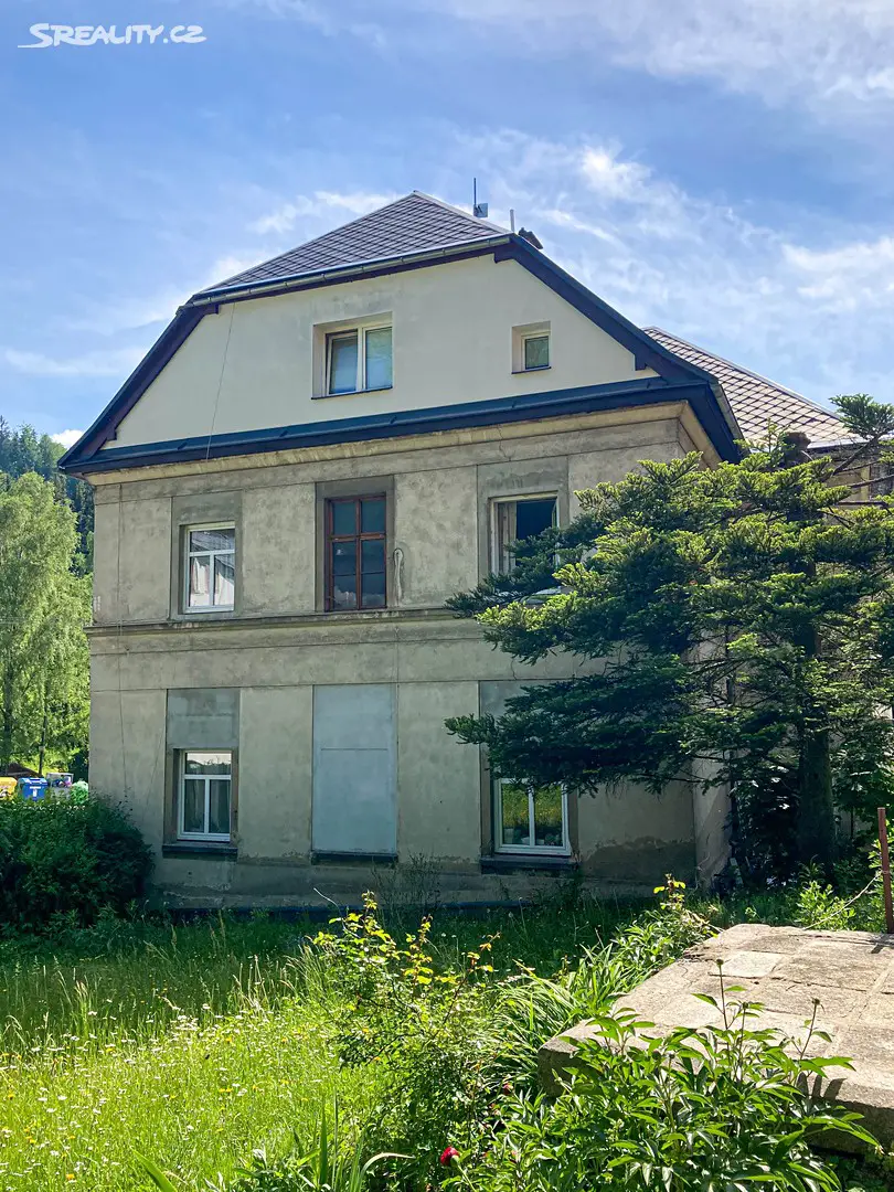 Prodej  vícegeneračního domu 525 m², pozemek 694 m², Polubenská, Desná - Desná III