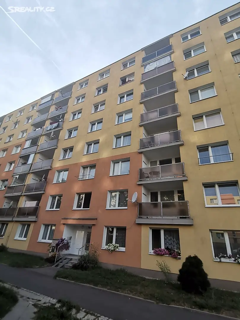 Pronájem bytu 1+kk 20 m², Na Dlouhých, Plzeň - Plzeň 4