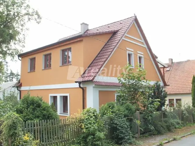 Prodej  rodinného domu 130 m², pozemek 1 705 m², Dublovice - Zvírotice, okres Příbram