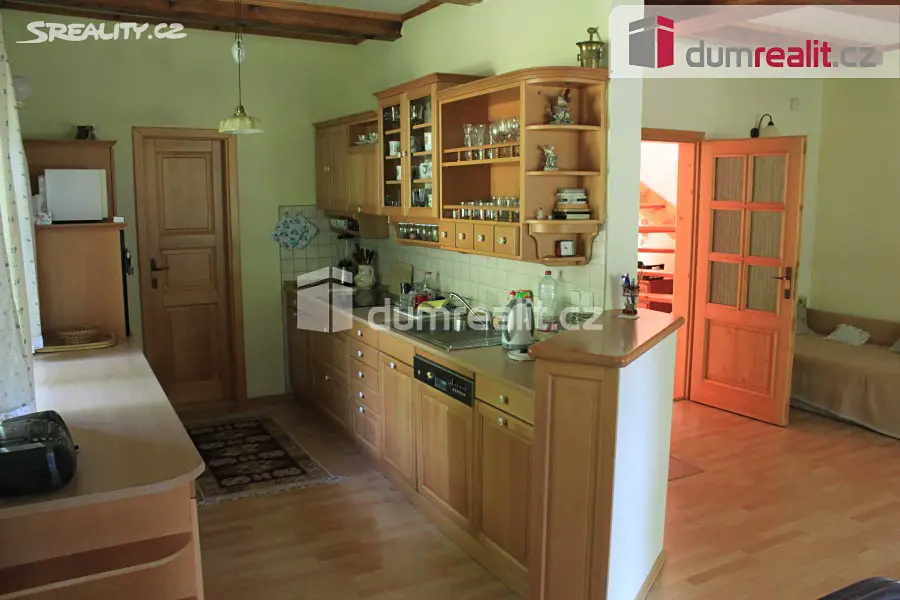 Prodej  rodinného domu 184 m², pozemek 2 183 m², Mačkov, okres Strakonice