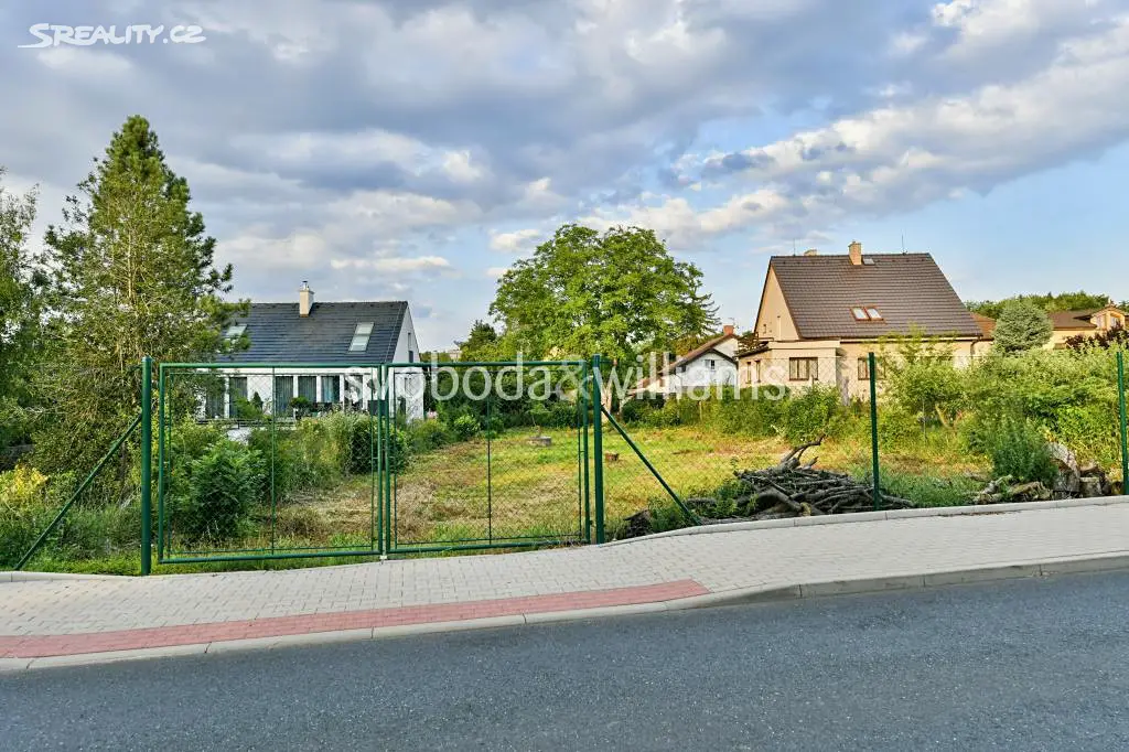 Prodej  stavebního pozemku 868 m², Újezdská, Průhonice