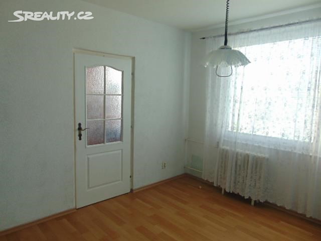 Pronájem bytu 2+1 63 m², Sládkova, Skuteč