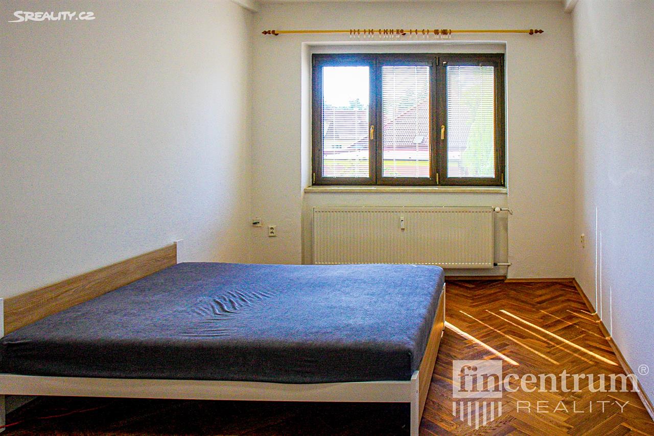 Pronájem bytu 3+1 76 m², Hamerníkova, Jihlava