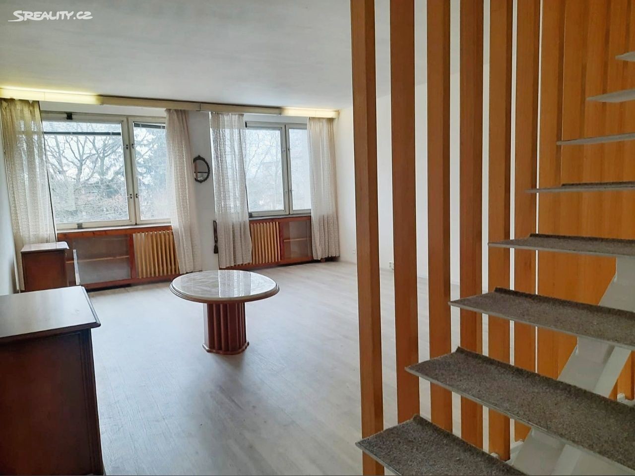 Pronájem  rodinného domu 180 m², pozemek 230 m², Modřínová, Praha 8 - Kobylisy