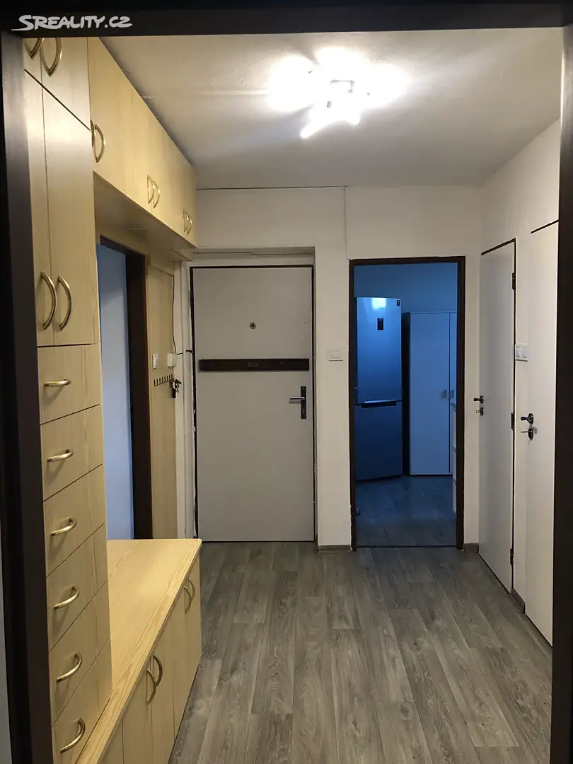 Prodej bytu 2+1 58 m² (Podkrovní), Čsl. armády, Klecany