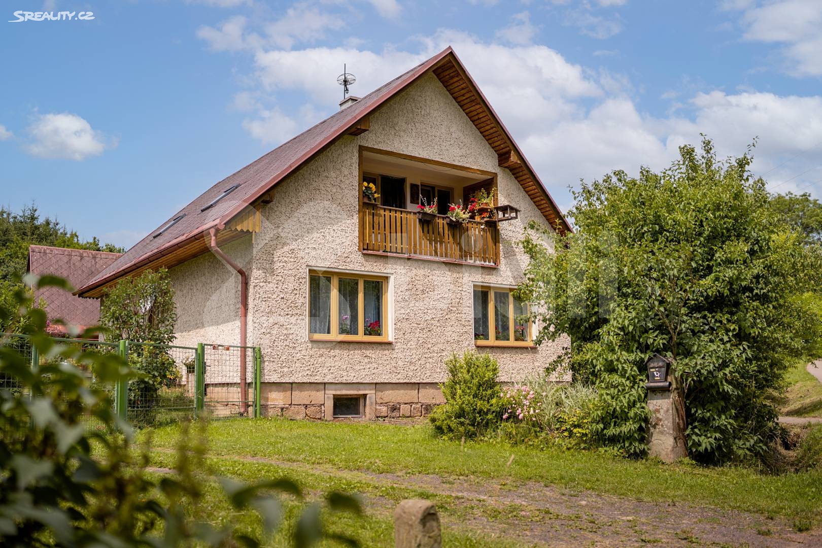 Prodej  rodinného domu 295 m², pozemek 13 597 m², Broumov - Rožmitál, okres Náchod