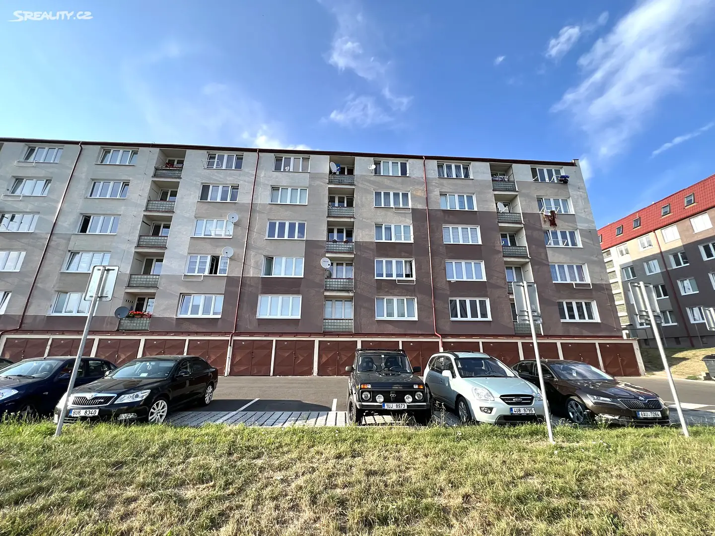 Prodej bytu 3+1 63 m², B. Němcové, Meziboří