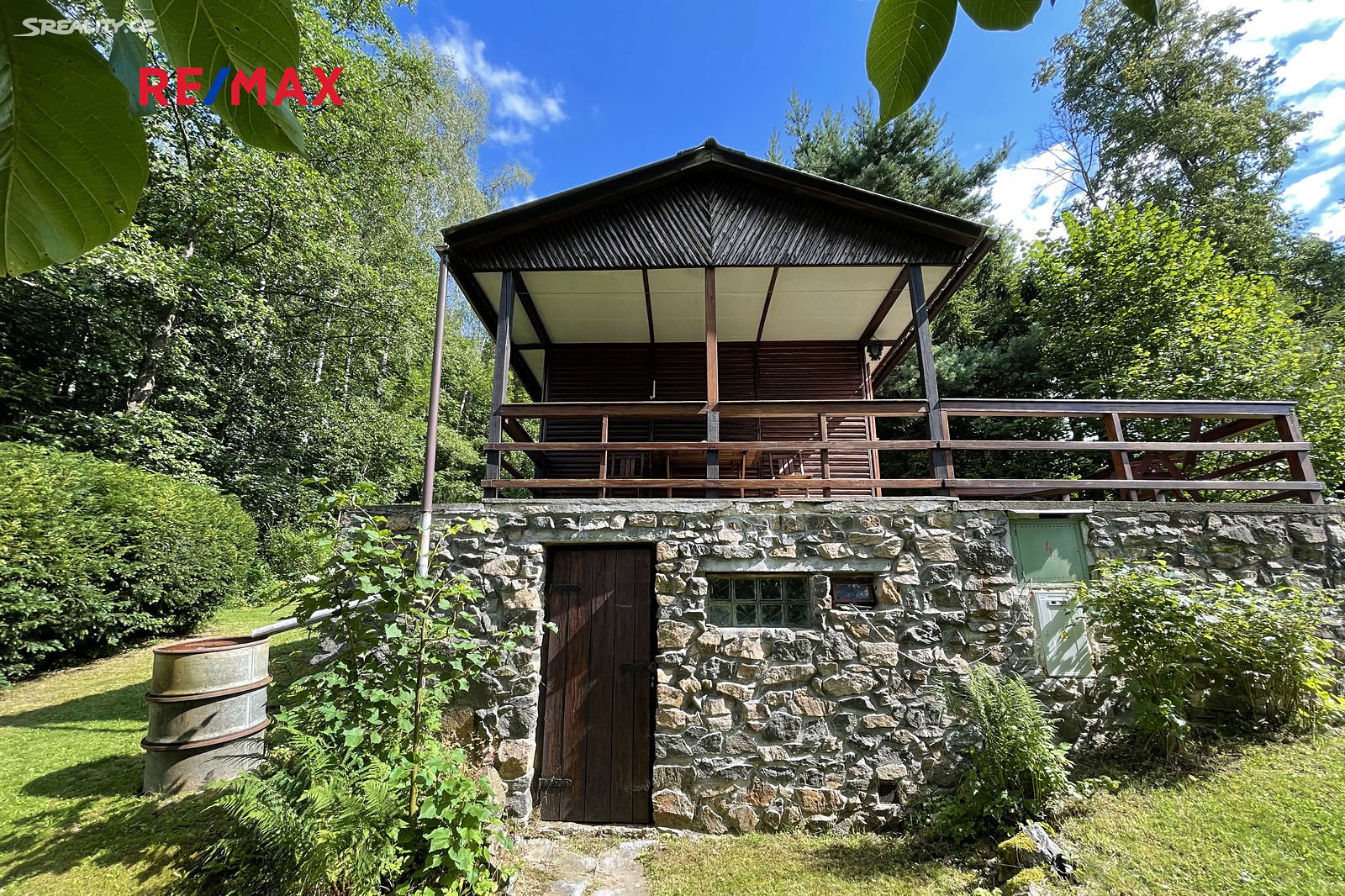 Prodej  chaty 32 m², pozemek 376 m², Tichonice - Kácovec, okres Benešov