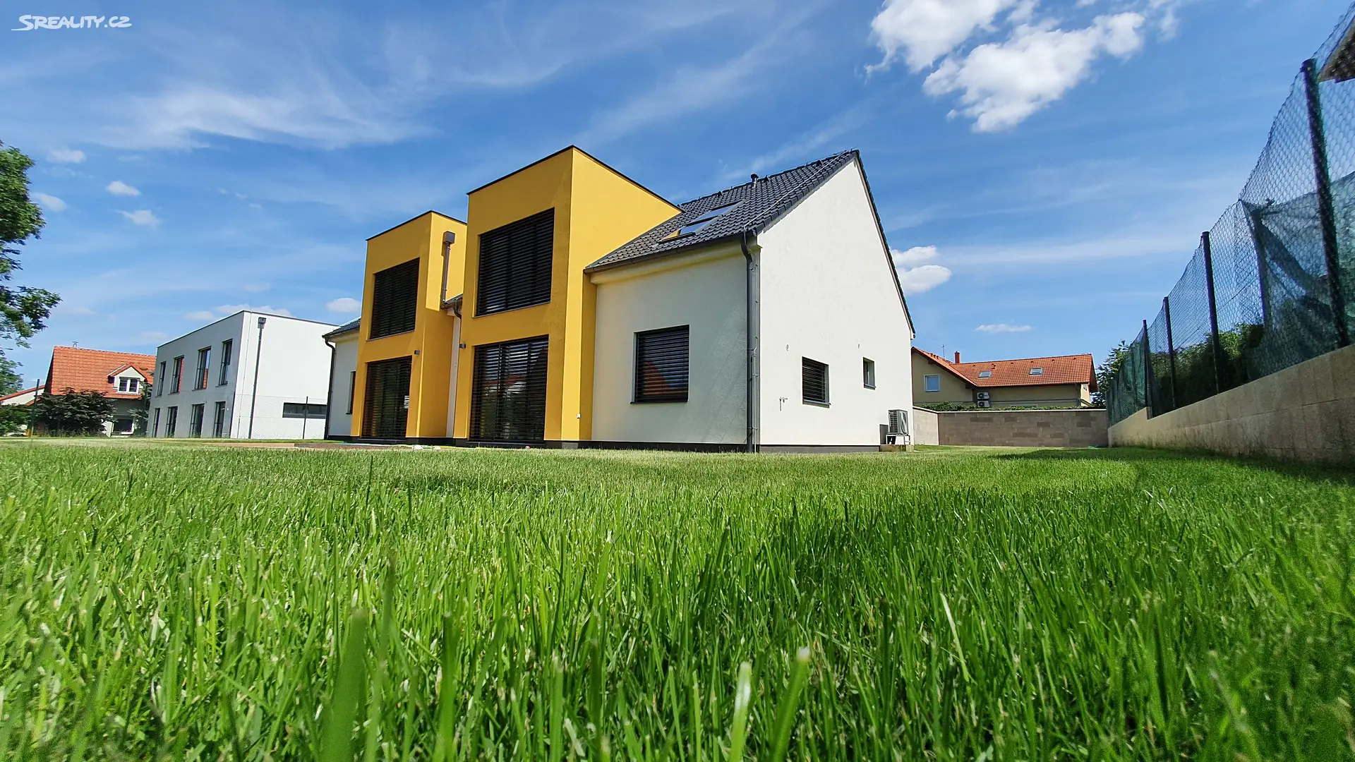 Prodej  rodinného domu 159 m², pozemek 463 m², Hrdinů, Horoměřice