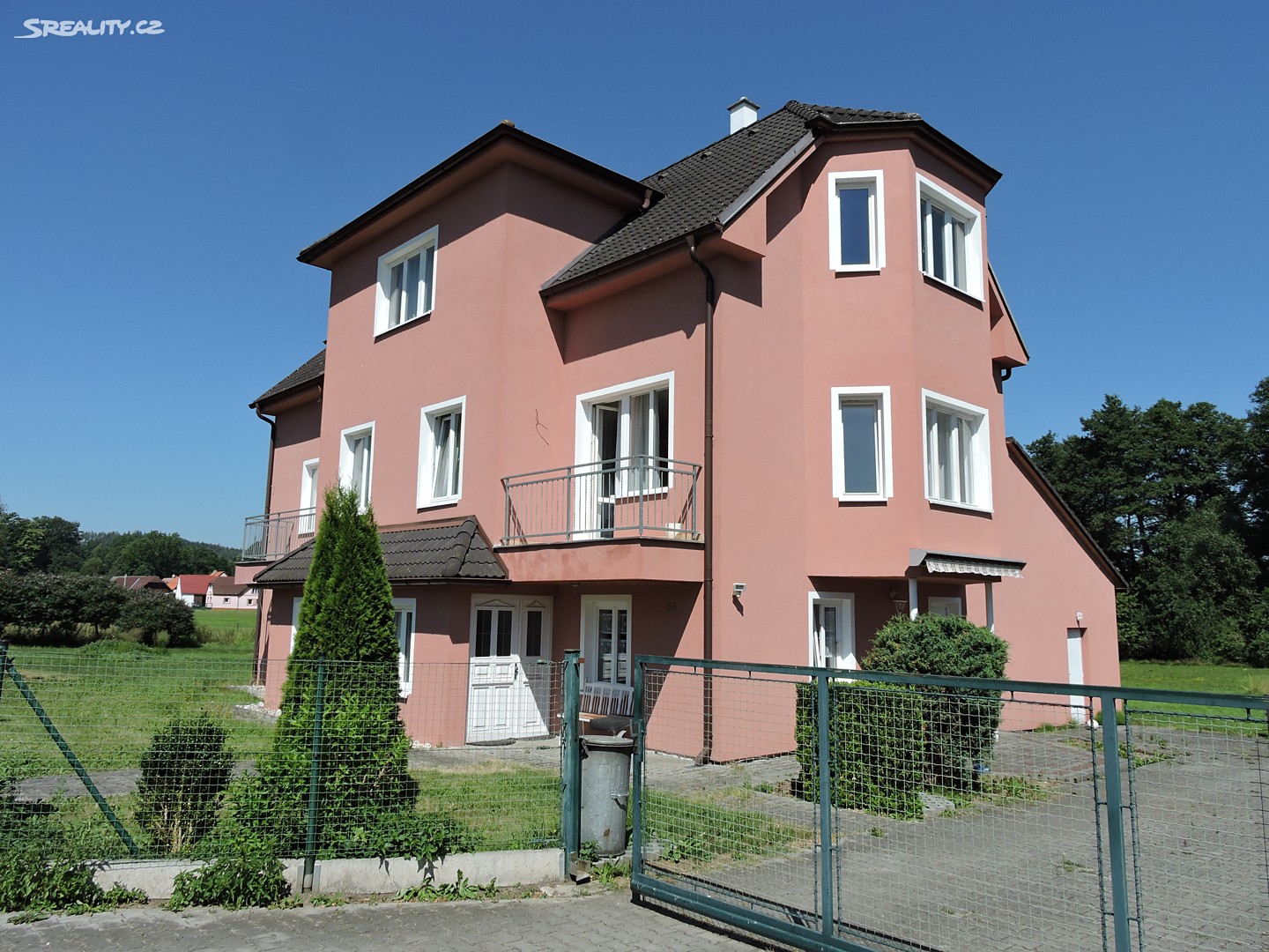 Prodej  rodinného domu 450 m², pozemek 9 601 m², Nalžovské Hory - Miřenice, okres Klatovy