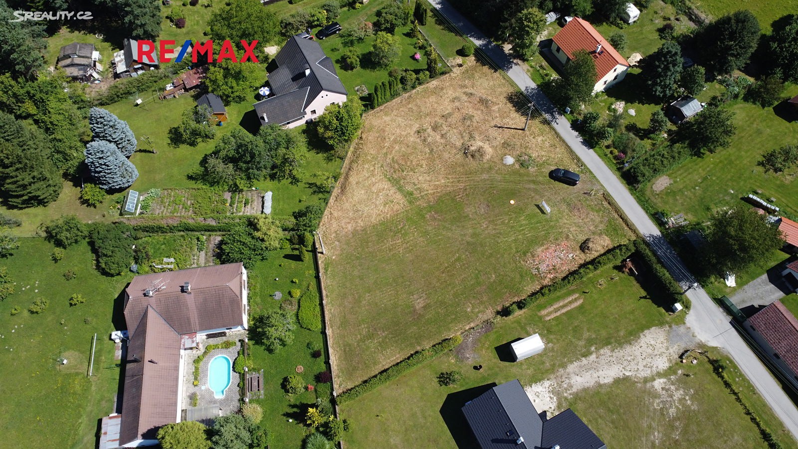 Prodej  stavebního pozemku 1 769 m², Suchdol nad Lužnicí, okres Jindřichův Hradec