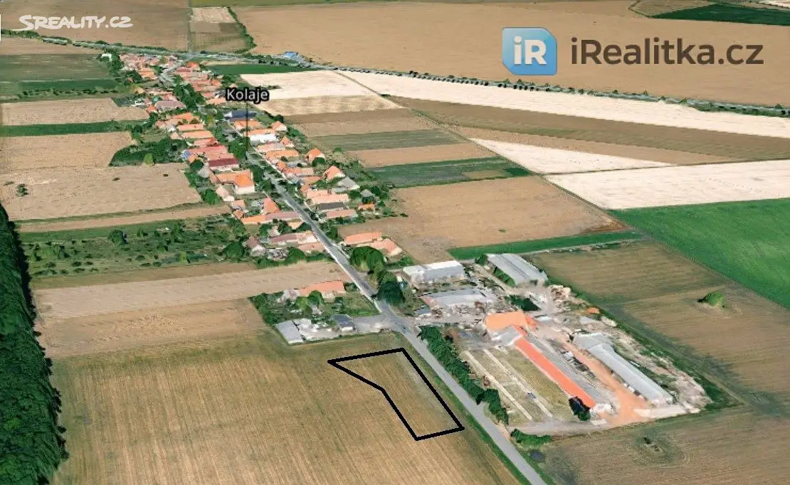 Prodej  komerčního pozemku 1 448 m², Kolaje, okres Nymburk