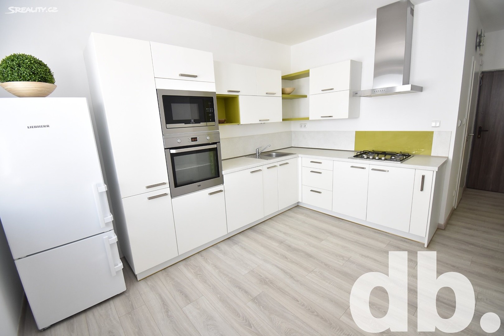 Pronájem bytu 1+1 39 m², Fibichova, Karlovy Vary - Stará Role