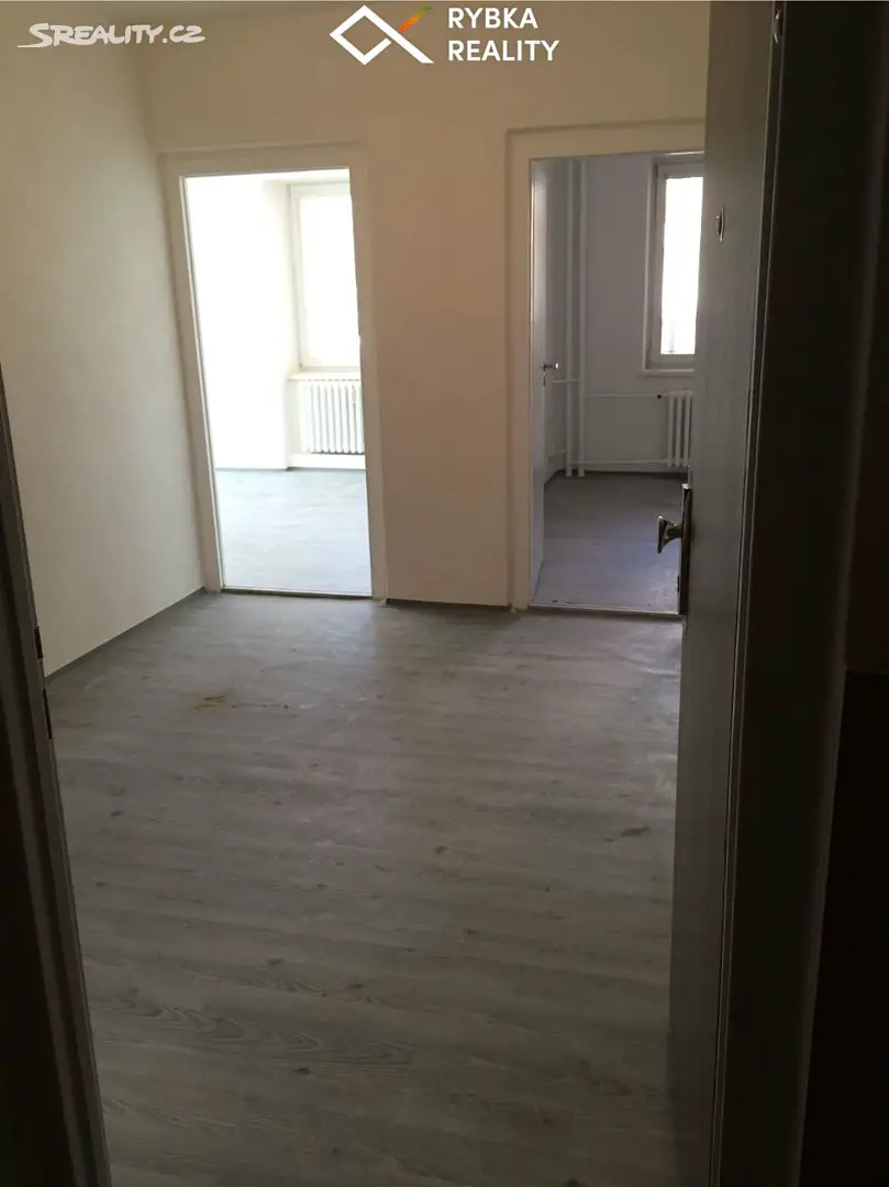 Pronájem bytu 1+1 47 m², Varenská, Ostrava - Moravská Ostrava