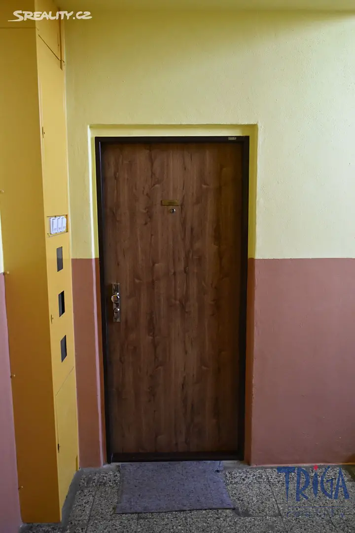 Pronájem bytu 3+1 74 m², Na Zavadilce, Jaroměř - Pražské Předměstí