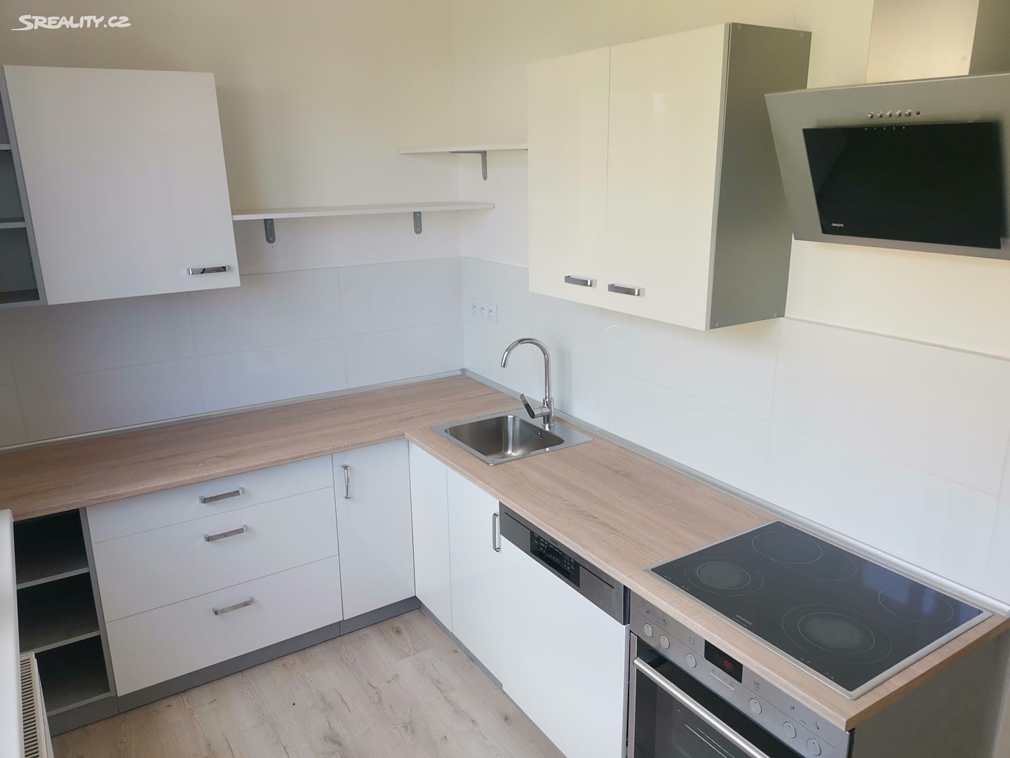 Pronájem bytu 3+1 82 m², Peškova, Ústí nad Labem - Mojžíř