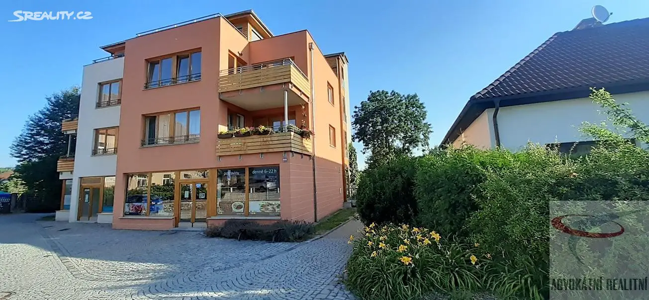 Prodej bytu 2+kk 83 m², 5. Května, Dolní Břežany