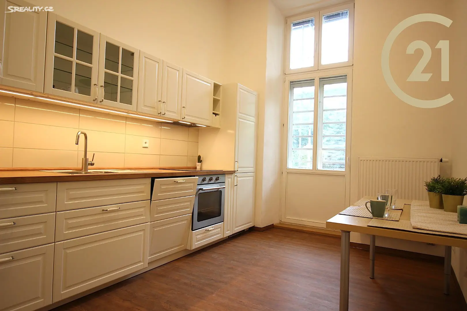 Pronájem bytu 1+1 48 m², Antonína Slavíka, Brno - Černá Pole