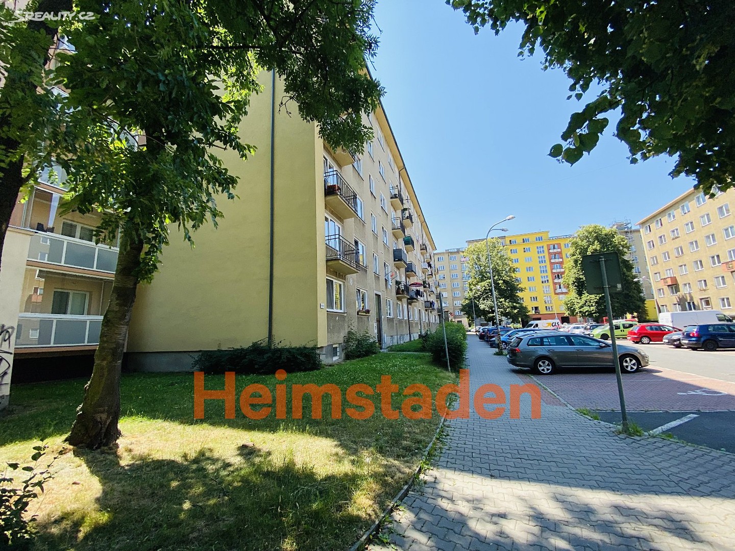 Pronájem bytu 1+kk 20 m², Nálepkova, Ostrava - Poruba