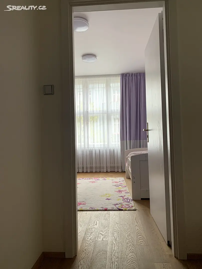 Pronájem bytu 4+kk 105 m², Národní obrany, Praha 6 - Bubeneč