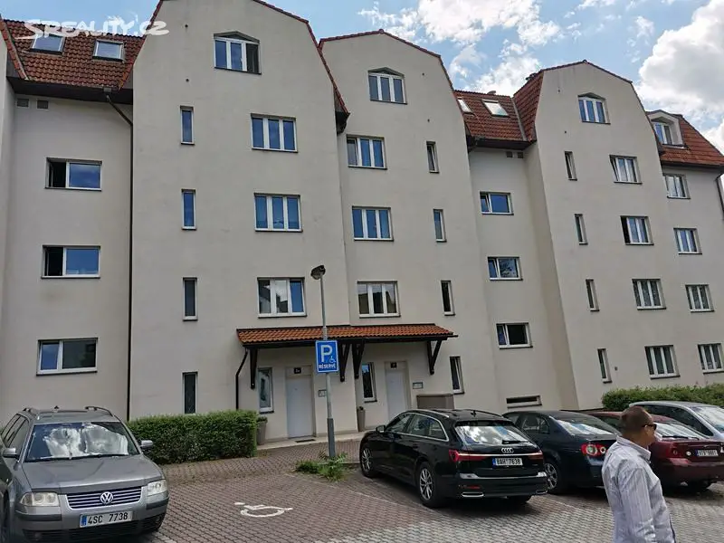 Prodej bytu 3+1 109 m², Na Hřebenkách, Praha 5 - Smíchov