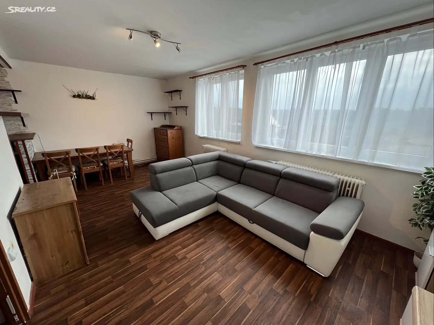 Prodej bytu 3+1 63 m², Týnec nad Sázavou - Pecerady, okres Benešov
