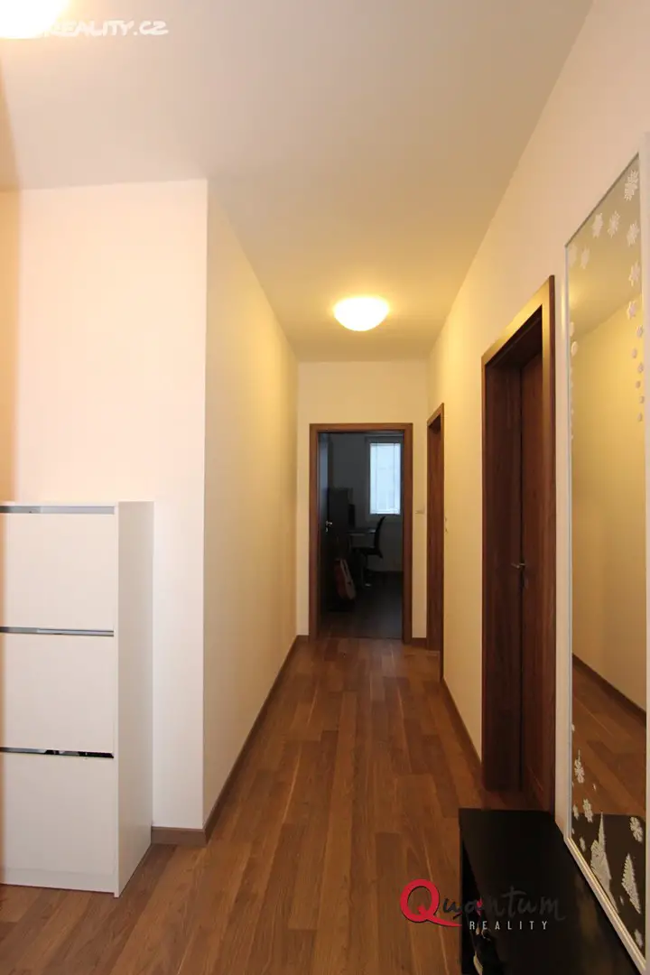 Pronájem bytu 2+kk 57 m², Rižská, Praha 10 - Hostivař
