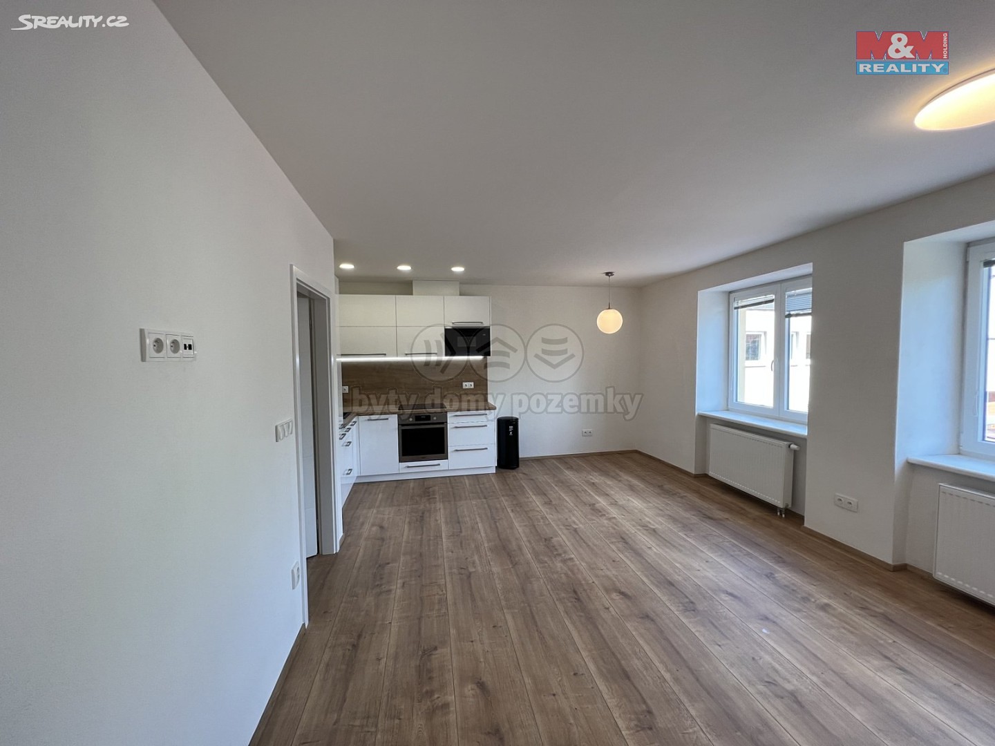 Pronájem bytu 2+kk 50 m², Komenského, Velké Meziříčí