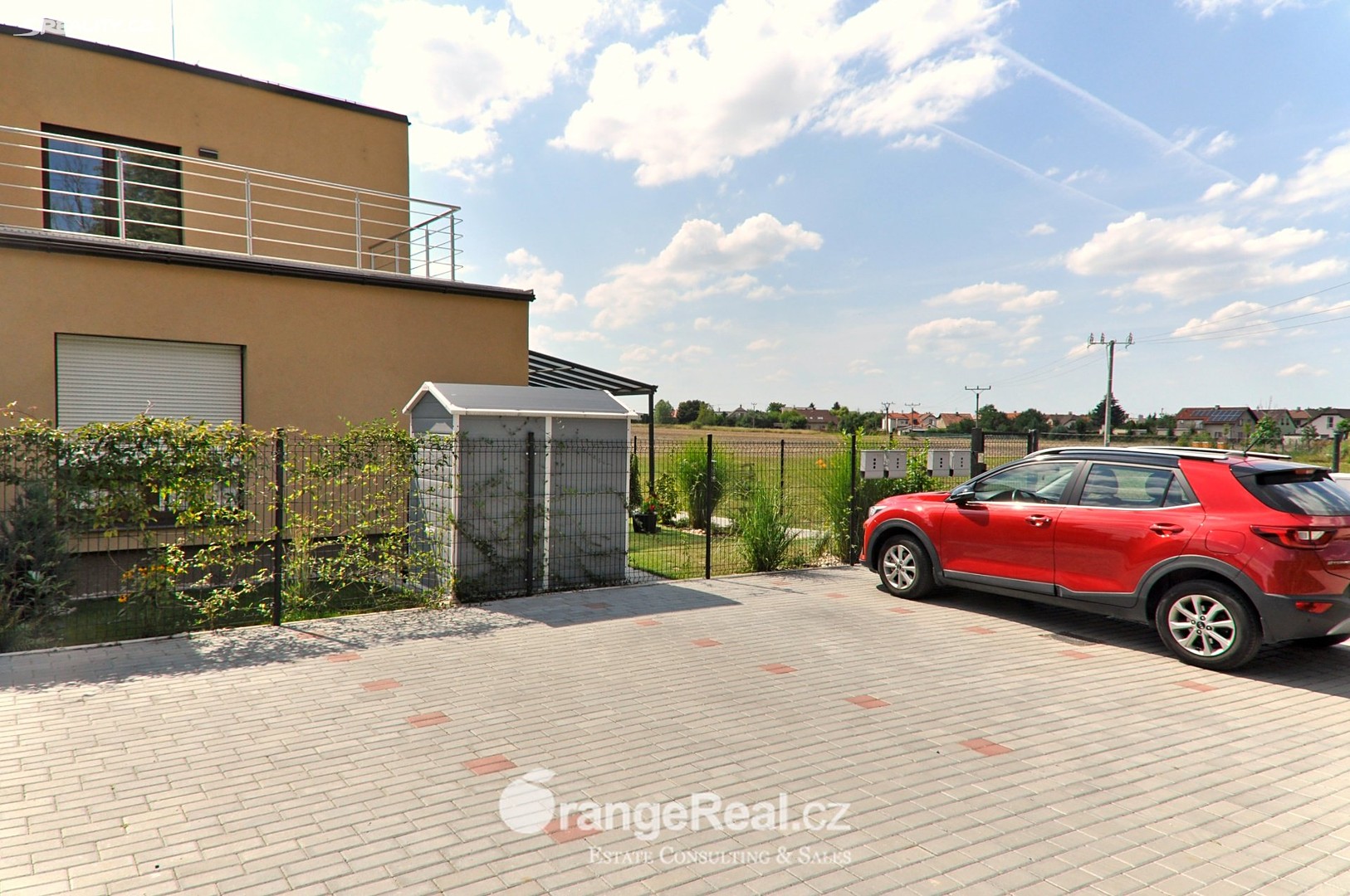 Prodej bytu 2+kk 37 m², Nábřežní, Pardubice - Nemošice