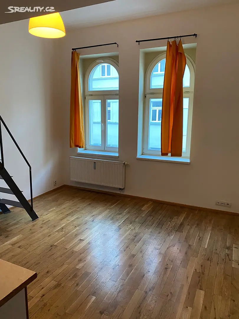 Prodej bytu 2+kk 39 m², Cimburkova, Praha 3 - Žižkov