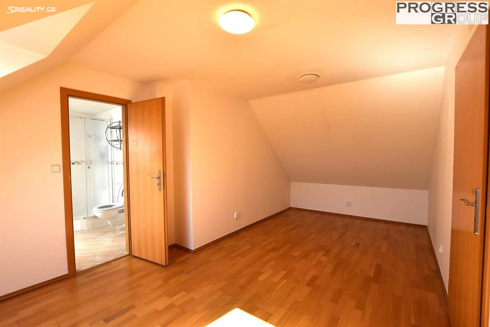 Prodej bytu 4+kk 136 m² (Mezonet), Brandejsovo náměstí, Praha 6 - Suchdol