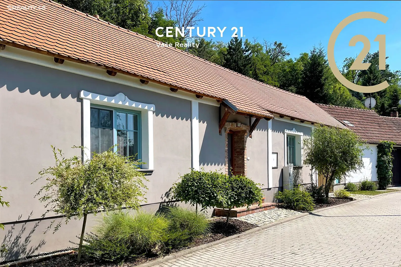 Prodej  rodinného domu 86 m², pozemek 592 m², Hluboké Mašůvky, okres Znojmo