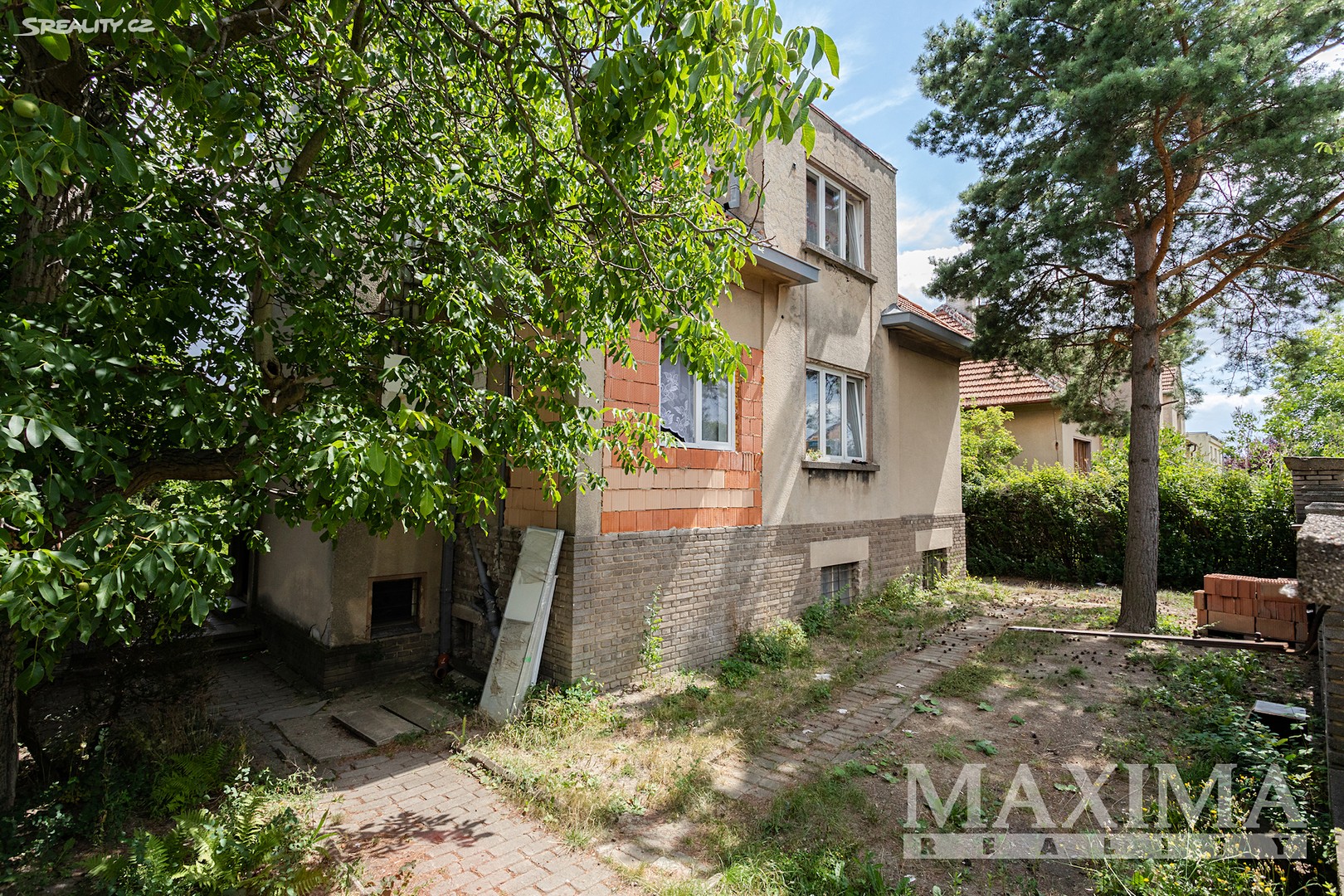 Prodej  rodinného domu 183 m², pozemek 1 218 m², Kladno - Švermov, okres Kladno