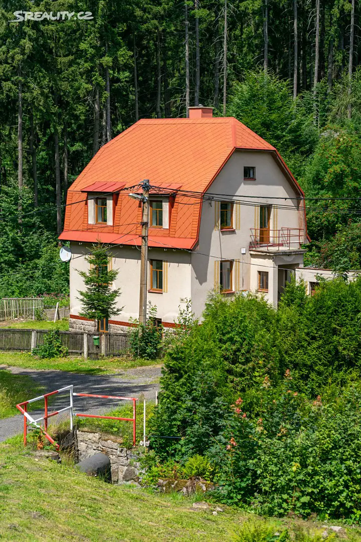 Prodej  rodinného domu 206 m², pozemek 2 000 m², Nová Ves nad Nisou, okres Jablonec nad Nisou
