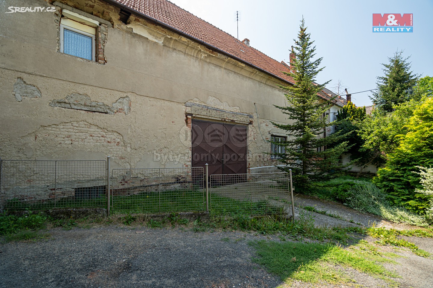 Prodej  rodinného domu 1 999 m², pozemek 1 999 m², Pavlovice u Kojetína - Unčice, okres Prostějov