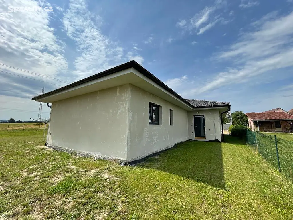 Prodej  rodinného domu 170 m², pozemek 2 000 m², Sedlec - Malé Chrášťany, okres České Budějovice