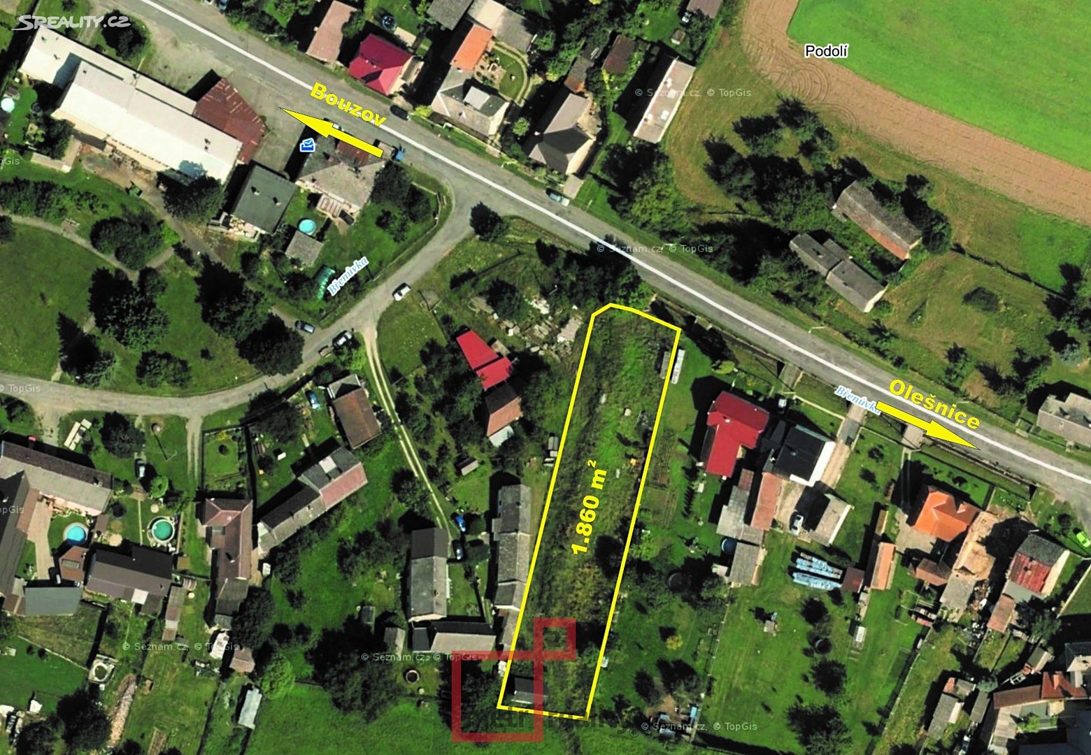 Prodej  stavebního pozemku 1 860 m², Bouzov - Podolí, okres Olomouc