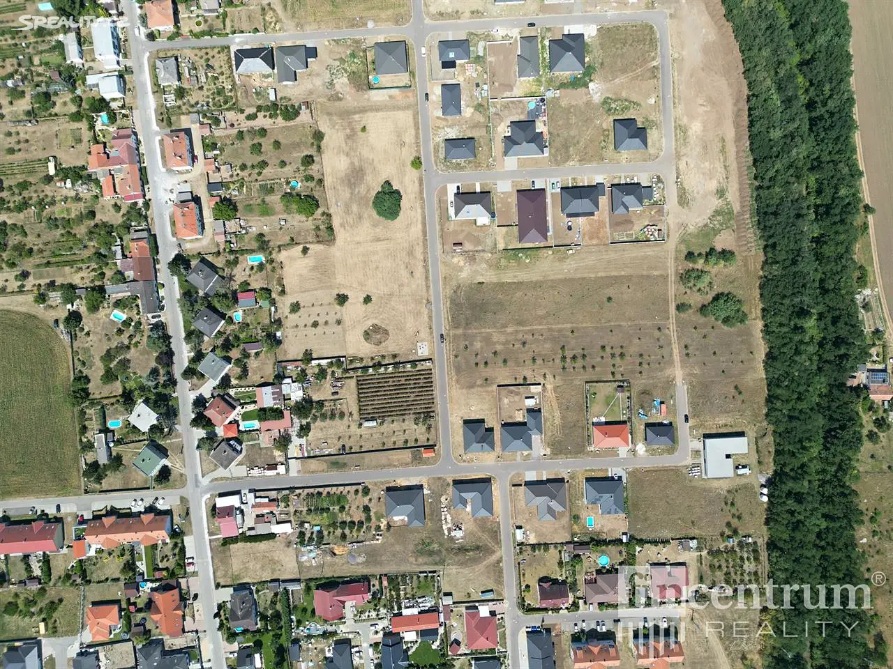 Prodej  stavebního pozemku 5 000 m², Šanov, okres Znojmo