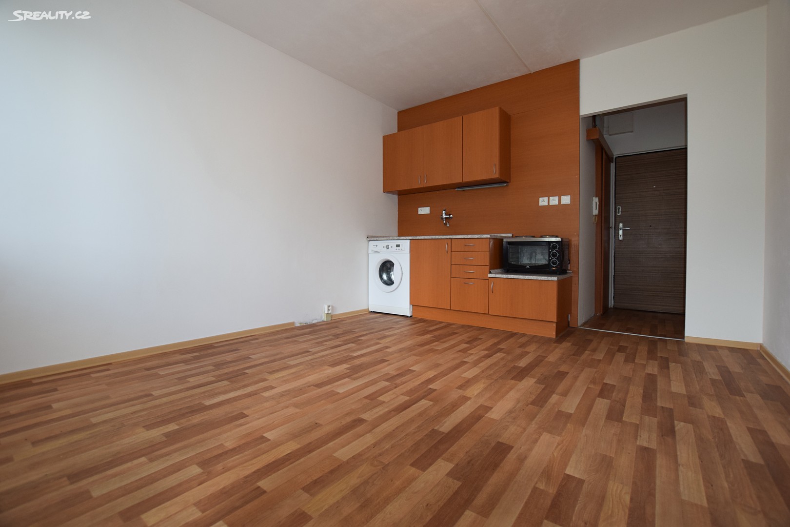 Pronájem bytu 1+kk 25 m², Koželužská, Kadaň