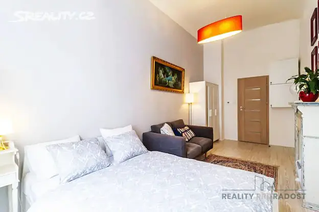 Pronájem bytu 2+1 65 m², Preslova, Praha 5 - Smíchov