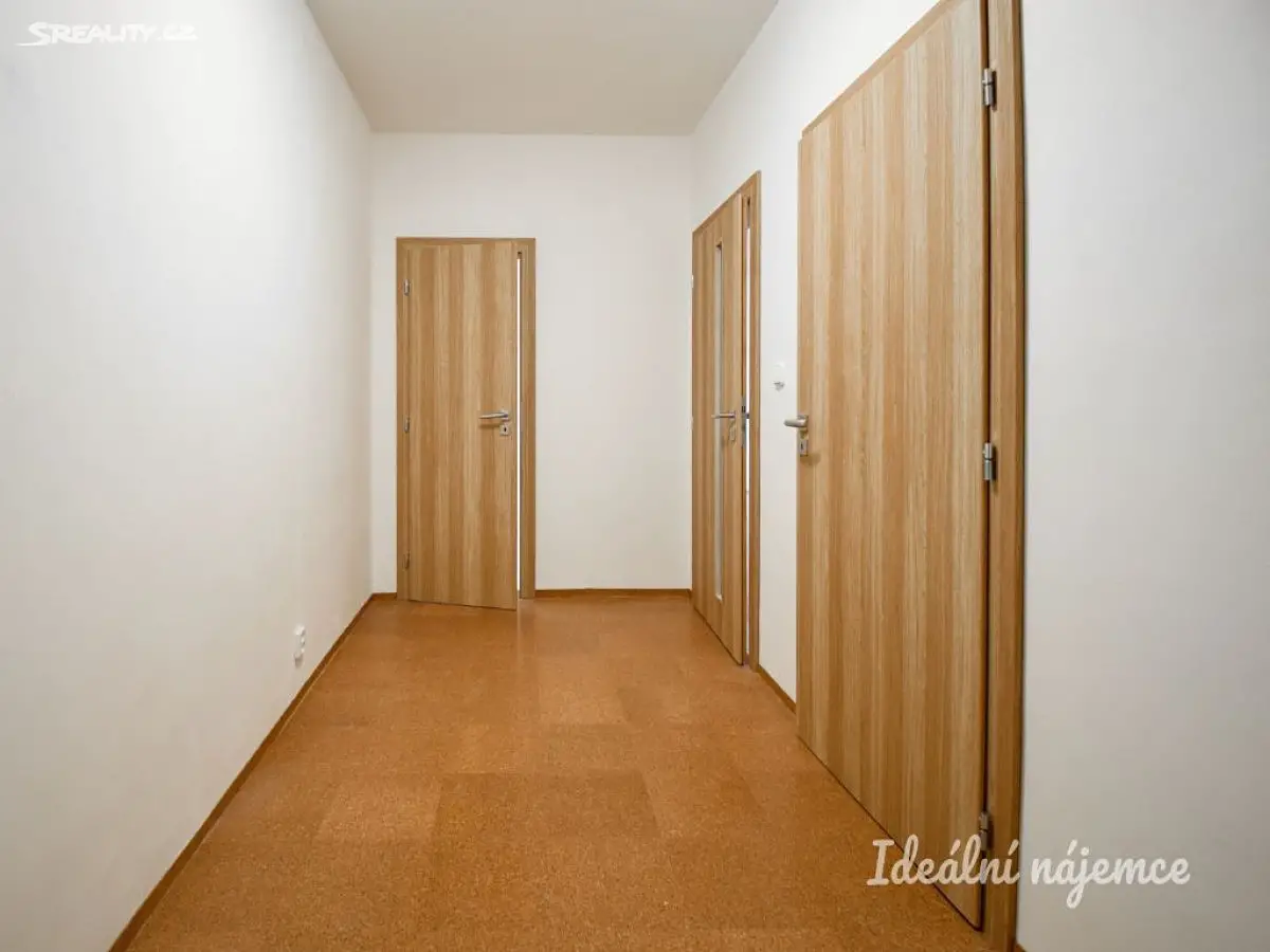 Pronájem bytu 2+kk 47 m², Azurová, Brno - Řečkovice