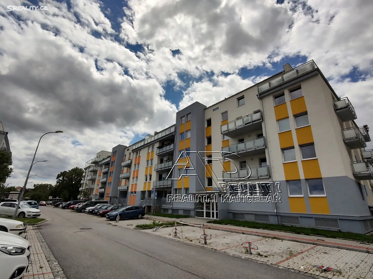 Pronájem bytu 2+kk 55 m², Plukovníka Malého, České Budějovice