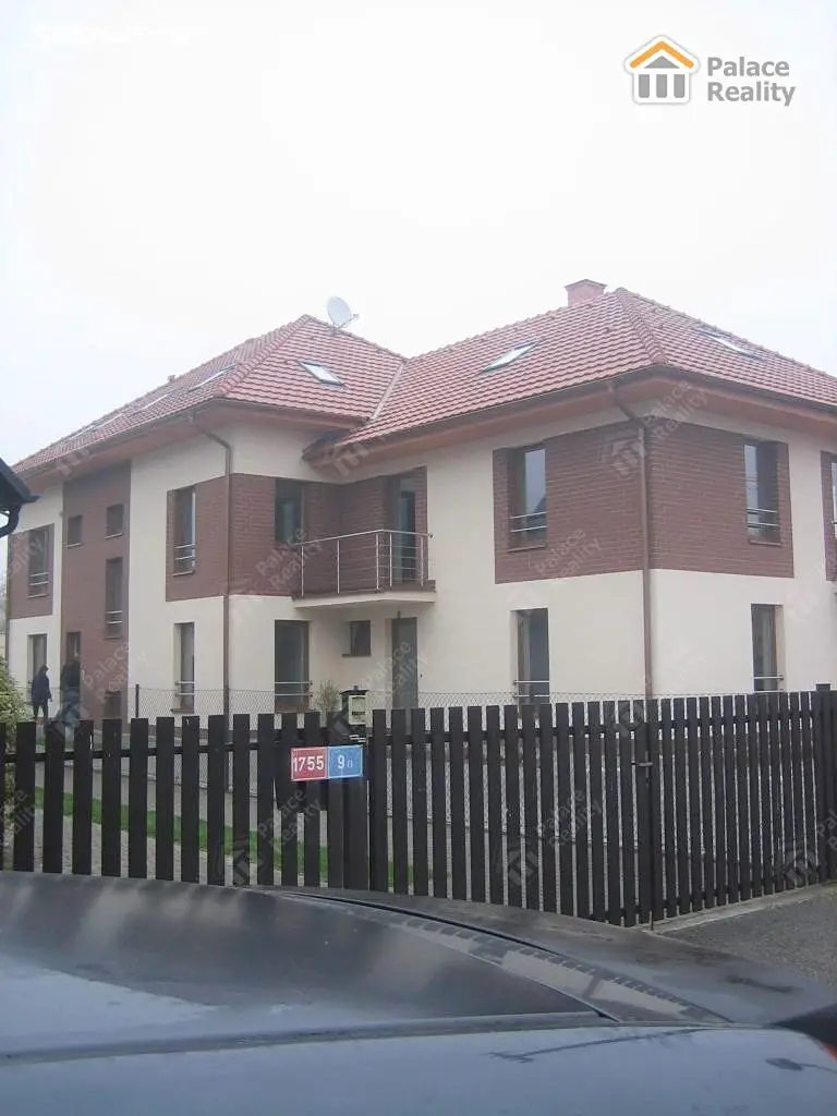 Pronájem bytu 2+kk 41 m², Františka Halase, Hradec Králové - Nový Hradec Králové