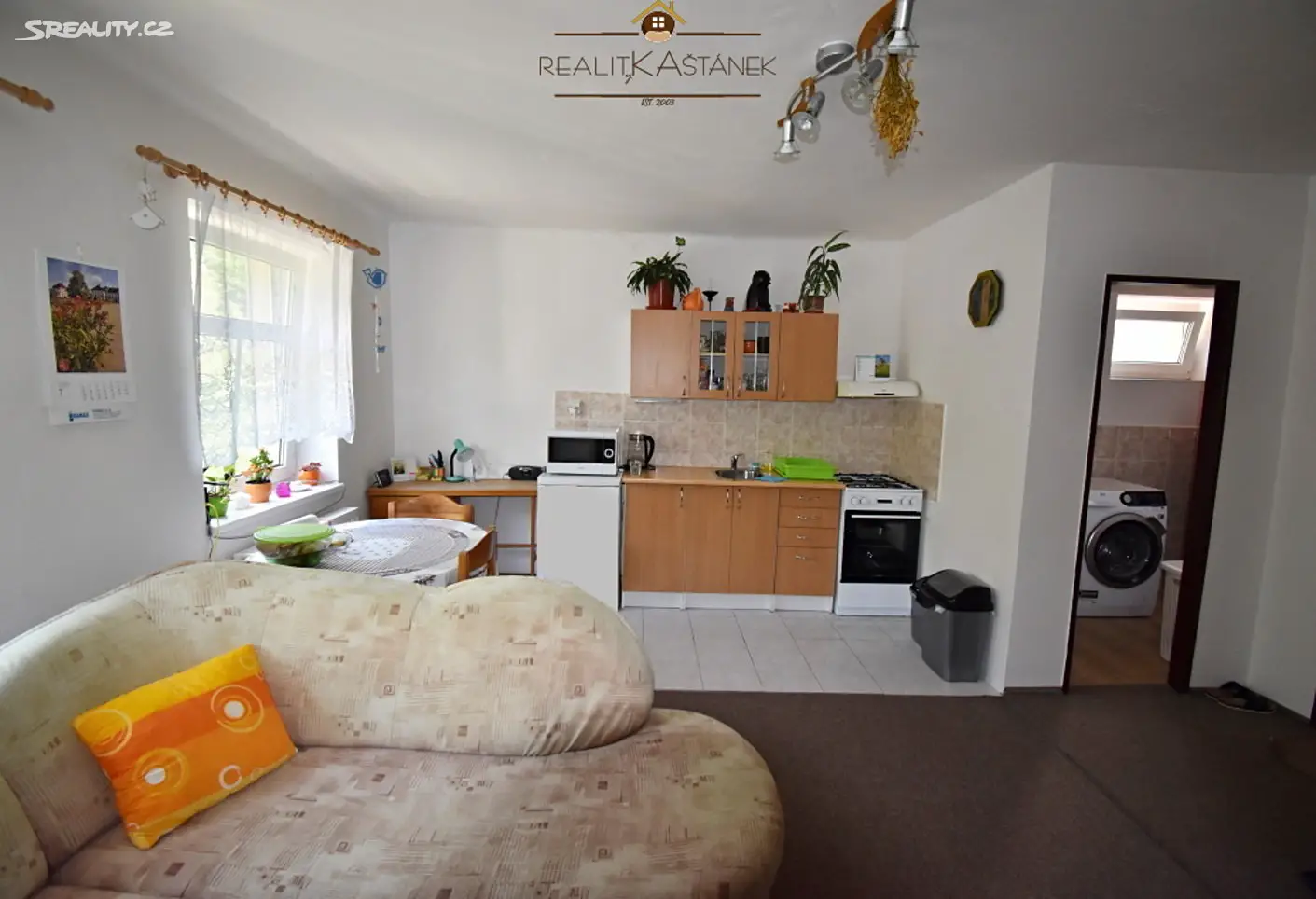 Pronájem bytu 2+kk 35 m² (Podkrovní), Dlouhá, Jablonec nad Nisou